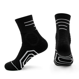 Chaussettes tricotées de Football haut de gamme conçues sur mesure Absorption numérique Impression Logo Body Cuff Bottom pour les compétitions d'entraînement des étudiants - Product Image 1