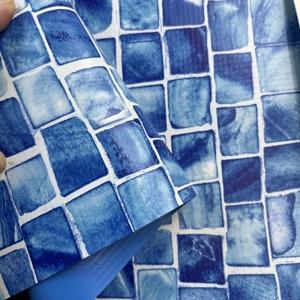 Rouleau de <span class=keywords><strong>liner</strong></span> de <span class=keywords><strong>piscine</strong></span> imprimé sur mesure, couleur unie, imperméable, durable, <span class=keywords><strong>en</strong></span> vinyle PVC pour <span class=keywords><strong>piscine</strong></span> enterrée, vente <span class=keywords><strong>en</strong></span> gros - Product Image 2