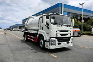 Camion d'aspiration des eaux usées Isuzu GIGA, très demandé à l'étranger, aspiration rapide à forte pression négative pour le nettoyage des fosses et des eaux usées - Product Image 5