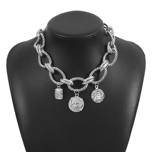 Collar de Cadena Trenzada Moderno y Exagerado, Collar con Colgante de Aleación de Alta Calidad, Joyería para Mujer - Product Image 5