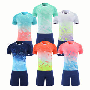 ชุดฟุตบอลกางเกงขาสั้นผ้าโพลีเอสเตอร์ New100 % ผ้าแห้งเร็วชุดฟุตบอลสำหรับเด็กปรับแต่งได้ทุกเพศแบบอัตโนมัติ - Product Image 5