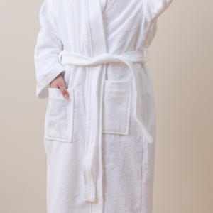 Peignoir en velours éponge blanc en gros - Peignoir unisexe pour adultes pour les hôtels de luxe, fournisseur direct - Product Image 2