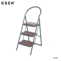 Échelle de fer en acier de ménage pliante en 3 étapes personnalisée de haute qualité KC- 7013B