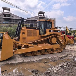 Bulldozer CAT D8R Usado, 39 Toneladas, 242KW de Potencia, Capacidad de Aplicación de Aserrín de 8.2m, con Motor y Bomba, en Venta a Bajo Precio - Product Image 5