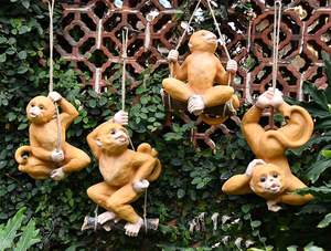 งานประติมากรรมลิงดีไซน์น่ารักแบบใหม่ ของตกแต่งสวนบ้านกลางแจ้ง รูปปั้นลิง<span class=keywords><strong>เร</strong></span>ซิ่นเหมือนจริง - Product Image 2