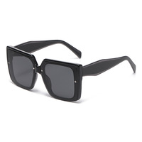 Lunettes de soleil carrées à la mode pour femmes à la mode européenne américaine nouvelle version photographie de rue transfrontalière anti-ultraviolet