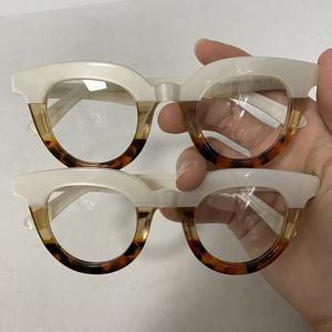 丸い厚いアセテートメガネフレームのクリアランス目録、パッチワークデザイン、から選択するさまざまなスタイル、混合卸売 - Product Image 1