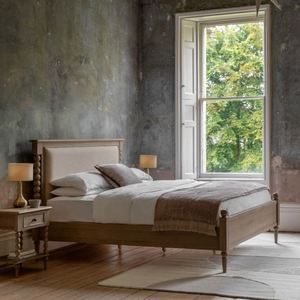 Lit d'enfant en bois massif rond blanc pur de style français, un lit simple doux pour chambre de princesse - Product Image 2