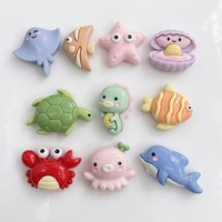 Breloques en résine en gros sur le thème des animaux marins de dessin animé pour la décoration DIY – Breloques en résine mignonnes sur le thème de l'océan, couleur et design personnalisés