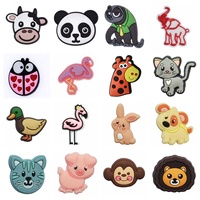 Breloques de chaussures animaux en PVC souple, mignonnes et très prisées, pour fans – Vente en gros de décorations et accessoires pour chaussures à l'effigie d'animaux de dessin animé