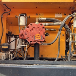 จัดส่งฟรีเครื่องจักรกลหนักมือสอง รวมถึงสีเดิมจากโรงงาน รถขุดดิน และรถขุดไฮดรอลิกฮุนได รุ่น 520L-9 - Product Image 6