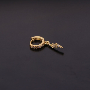 Boucle d'oreille hélice moyenne et basse en acier, <span class=keywords><strong>petit</strong></span> papillon, boucle d'oreille <span class=keywords><strong>tragus</strong></span> pour femmes, acrylique, acier chirurgical inoxydable, piercing à vis - Product Image 4