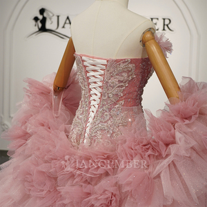 Vestido de Quinceañera Gt26071 Rosa sin Tirantes, Estilo Sirena, con Apliques de Encaje y Lentejuelas, con Capa de Tul, para Fiesta de Quince Años, Jancember - Product Image 4
