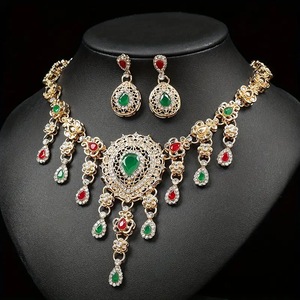 Ensemble de bijoux de mariée quatre pièces de style européen et américain, collier et bague en alliage, cadeau pour femme, livraison directe d'usine - Product Image 2