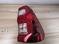 Kits de carrosserie automobile, feux arrière LED améliorés pour Toyota Hilux 2025