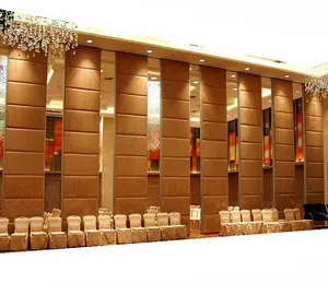 Operate Mobile Banquet Mobile Wall Partition Acoustic Movable Wall Partitioning For Ballroom