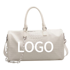 カスタムロゴクロコダイルPUレザー防水フィットネスバッグアウトドアウィークエンドスポーツトラベルチェーントートダッフルバッグ - Product Image 1