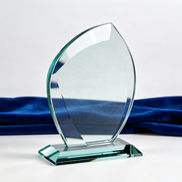 Cadeaux souvenirs, vente en gros à bas prix, trophée en cristal personnalisé avec gravure de nom individuel, plaque de récompense en verre