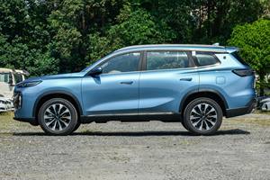 Voiture d'<span class=keywords><strong>occasion</strong></span> la moins chère Chery Tiggo 8 Plus 290TGDI DCT SUV de luxe de taille moyenne pour la famille - Product Image 5