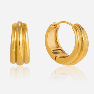 Pendientes Huggie de Acero Inoxidable 18K con Diseño Geométrico Circular para Uso Diario - Product Image 1
