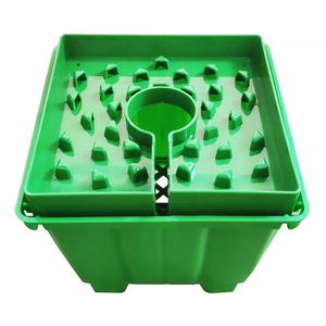 Coperchio del vassoio con tappo <span class=keywords><strong>a</strong></span> <span class=keywords><strong>goccia</strong></span> flessibile in plastica alimentazione superiore per irrigazione per blocco cubo in lana di roccia - Product Image 2