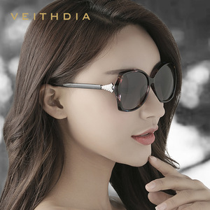 แว่นกันแดดโพลาไรซ์สำหรับผู้หญิงเวธเดีย UV400 กรอบพลาสติกโลหะรายละเอียดเพชรขับรถป้องกันแสงแดดแฟชั่น 3027 - Product Image 2