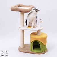 Arbre à chat créatif Toast & Egg, griffoir en sisal avec niche pour chat et plateforme œuf frit, mobilier pour animaux de compagnie pour petits espaces