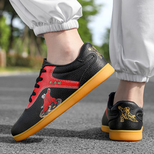 Chaussures de Tai Chi unisexes en cuir véritable, semelle souple en caoutchouc, flexibles, pour l'entraînement printanier, la remise en forme et la pratique des arts martiaux - Product Image 1