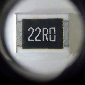 Whole -Sale RR4532 1812L22R0FT 1812 4532 Resistors Chip Resistors SMD Resistors 22ohm 1% 3/4W Thick Film Resistor - Product Image 1
