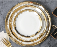Blanc Luxe CLASSIQUE Western Steak Fcoffee Tasses Vaisselle Assiette Setg15d-plated Nouilles En Céramique Café Cupe Creative pour Mariage
