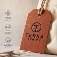 Étiquettes volantes personnalisées de luxe pour vêtements avec logo en creux profond, en papier coton premium, pour l'image de marque de boutique de vêtements, origine Zhejiang, faible MOQ