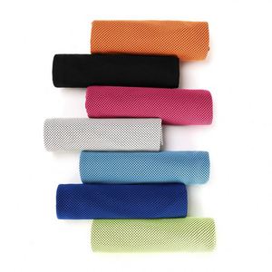Serviette de sport rafraîchissante à séchage rapide en tissu froid avec motif personnalisé, forme carrée, pour la gym et les voyages - Product Image 3