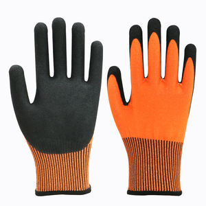 Nouveau design Guantes Anti Corte antidérapant et résistant à l'huile Sandy Nitrile Palm Coated HPPE Cut Level D Gloves - Product Image 2