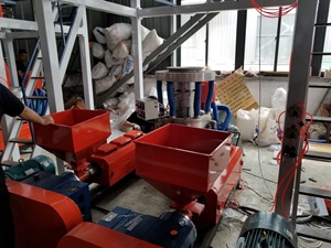 Factory Sale Various Widely Used Cling Stretch Cling Plastic Price Pakistan Three Layer Blow <span class=keywords><strong>Film</strong></span> Machines - Product Image 5