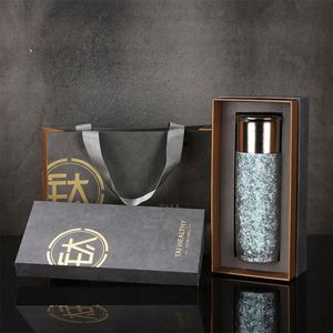 Botellas de Vacío de Titanio Puro de Doble Capa Personalizadas para Tazas Aisladas y Tazas de Café con Aislamiento Térmico para Uso en la Oficina - Product Image 3