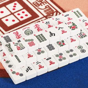 Fichas de Mahjong Americanas Blancas Estándar, 160 Fichas de Mahjong de Melamina, Fichas de Mahjong para Fiestas Familiares - Product Image 1
