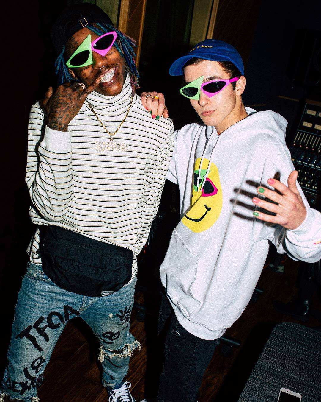 Gafas de Sol Unisex de Roy Purdy, Lentes Triangulares Asimétricas con  Contraste Verde y Rosa, Monturas Negras y Rojas, Estilo Hip Hop para Fiestas