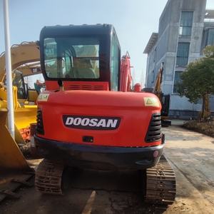 Mini-pelleuse sur chenilles d'occasion Doosan DX60-9C 6 tonnes en bon état, modèle 2023, capacité de godet 0,21-0,23 m, moteur, pompe à engrenages - Product Image 5