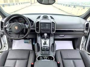 <span class=keywords><strong>Precio</strong></span> Económico <span class=keywords><strong>Porsche</strong></span> <span class=keywords><strong>Cayenne</strong></span> <span class=keywords><strong>2015</strong></span> <span class=keywords><strong>Cayenne</strong></span> 3.0T Auto Usado Moderno Automático Clásico Atractivo <span class=keywords><strong>Porsche</strong></span> <span class=keywords><strong>Cayenne</strong></span> Usado - Product Image 2