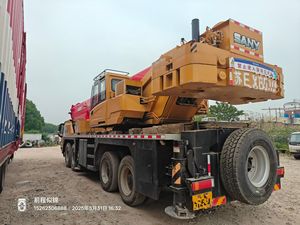 Grue de camion SAN d'occasion 2023, 50 tonnes, modèles STC2200, STC800E5, STC550T5, STC250H, avec moteur et boîte de vitesses - Product Image 4