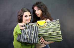 Design di fascia alta qualità eccellente colore verde fatto a mano sivilia Navicella strisce Mini borse per le donne - Product Image 4