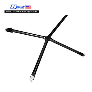 Soporte de Bahía de motor de fibra de carbono seco X para Lamborghini Huracan y Audi R8 Gen2 - Product Image 1