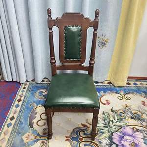 Chaise de salle à manger minimaliste américaine en bois de caoutchouc rembourrée, style campagnard, design rétro français, style européen - Product Image 2