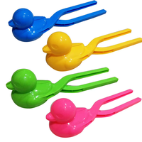Outdoor Winter Kinder Spiel Schneeball Clip Sport Cartoon Schneemann Herz Ente Form Sandform Schnee Kämpfe Schneeball Maker Schnees pielzeug