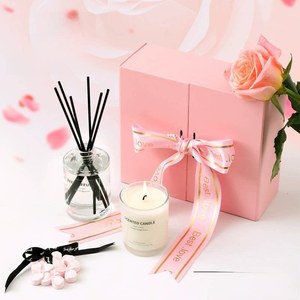 Vela Aromática Artesanal de Cera de Soya con Aroma a Flor de Cerezo, Caja de Regalo, Pieza Decorativa, Set de Regalo para el Festival Qixi - Product Image 2
