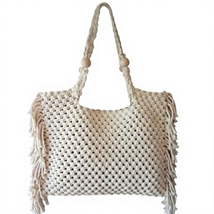 Bolso Tote Bohemio de Ganchillo con Flecos y Borlas, Parte Superior Abierta, Correa para el Hombro, Bolso de Playa Casual para Mujer - Product Image 1