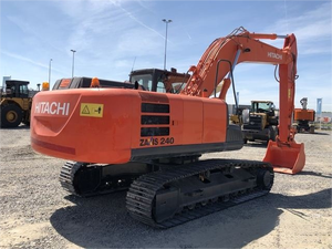 Excavatrice sur chenilles Hitachi ZX240G d'occasion, d'origine japonaise, en bon état mécanique, à prix avantageux, à vendre - Product Image 2