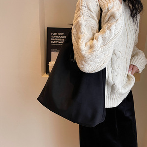 Bolso Tote <span class=keywords><strong>de</strong></span> PU con Cadena, Impermeable, Gran Capacidad, Nuevo, Moderno y <span class=keywords><strong>de</strong></span> Alta Gama para Mujer - Product Image 6