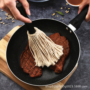 Mopa para Salsas con Mango de Madera de 18'' y 2 Cabezales de Algodón Reemplazables, Cepillo para Untar en <span class=keywords><strong>Cocina</strong></span> Exterior, Herramienta para Asar a la Parrilla y Cocinar BBQ - Product Image 4