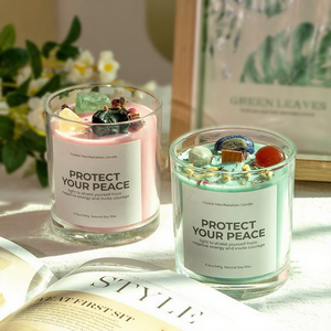 Aromatherapie-Kerzen mit Trockenblumen und Kristallsteinen, Handgefertigte Rauchfreie Duftkerzen, Hochwertige Dekorationsartikel im Großhandel - Product Image 1